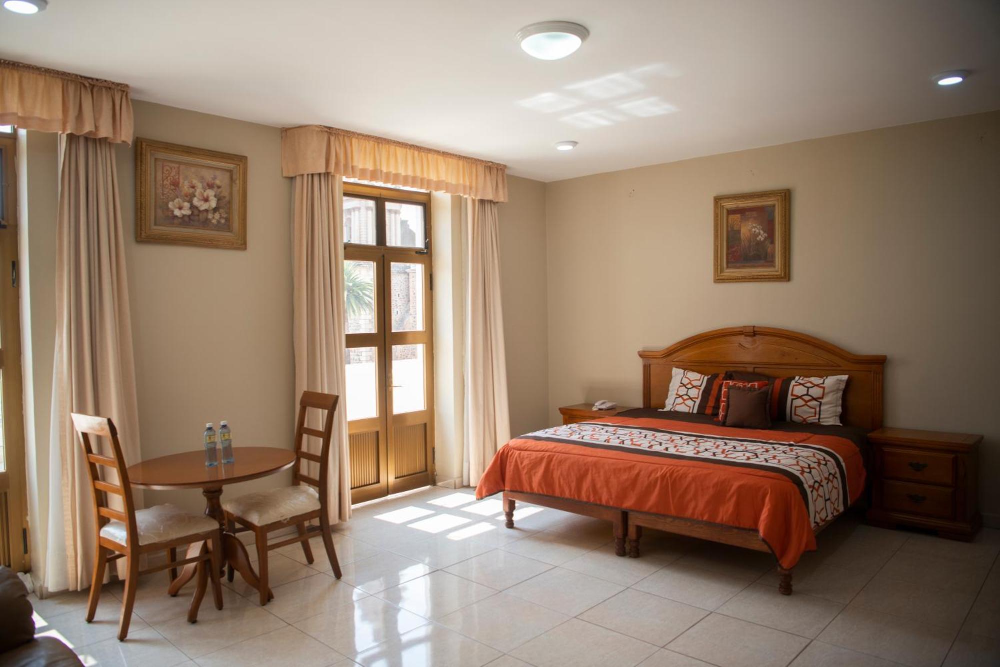 Hotel Fiesta Altena Tepatitlan Extérieur photo